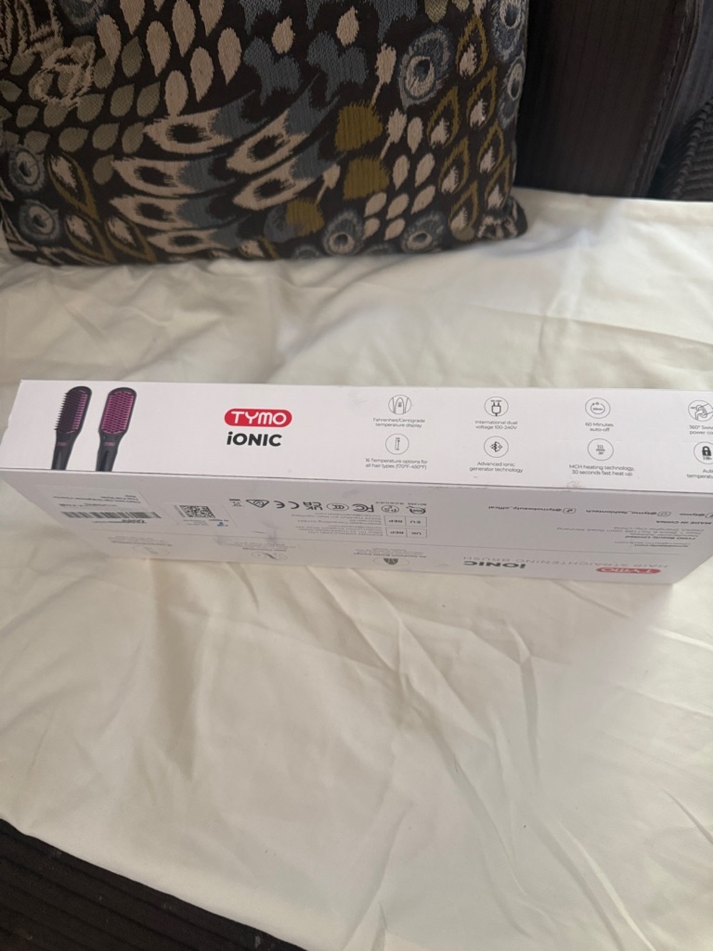 Vionic Ionic Hair Straightening Brush - White with Pink Accents